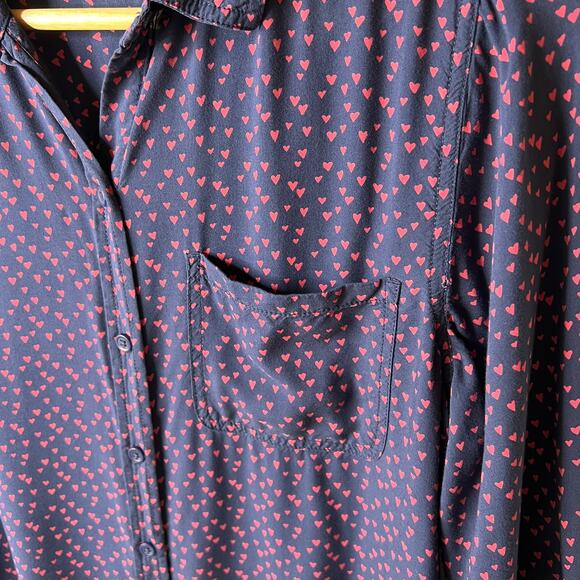 Beach Lunch Lounge Top Womens Size Medium Navy & Red Tiny Heart Print Buttons - Picture 9 of 16